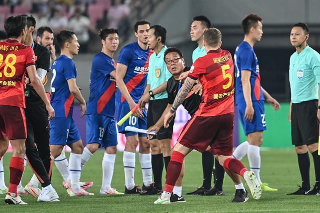 沙特媒体人爆料：C罗缺席了利雅得胜利的训练