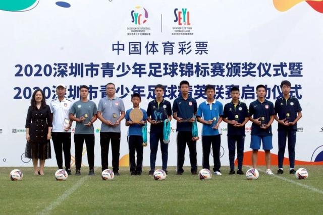 萨卡：大卫-路易斯对我影响最大